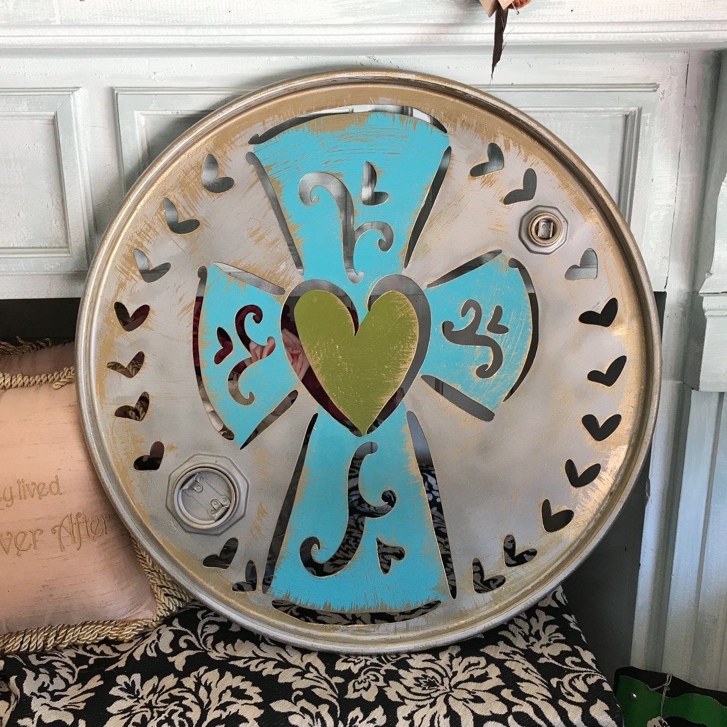 Heart Cross - Barrel Lid